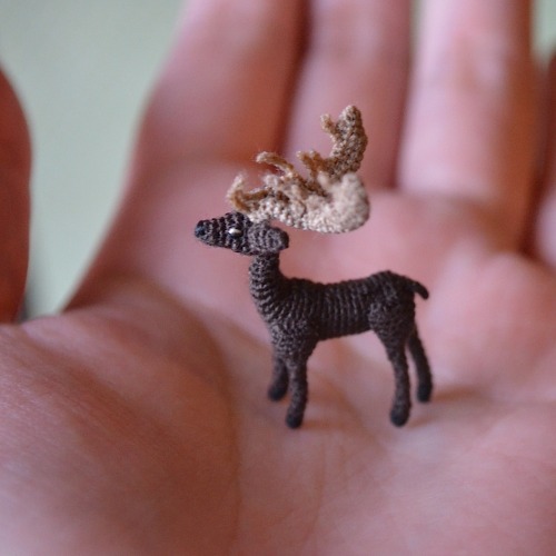 amazingamigurumi:Micro-crochet Stag by KimLCrochets