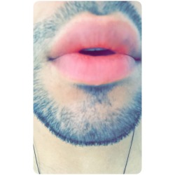 onyxpeacock:  👄 