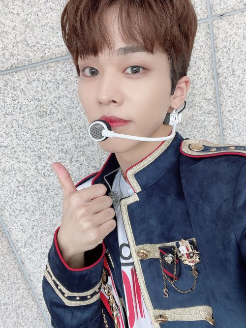 온앤오프 (ONF):[#유 #U] Had such a great time during #BeautifulBeautiful promotions!! Love and miss you l