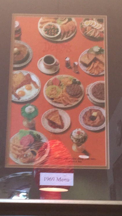 Here is Denny&rsquo;s 1969 menu