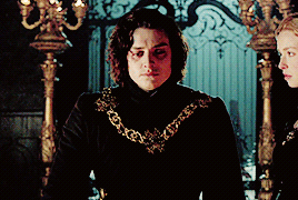 anneboleyns:list of handsome period drama/fantasy men | Aneurin Barnard as Richard III, The White Qu