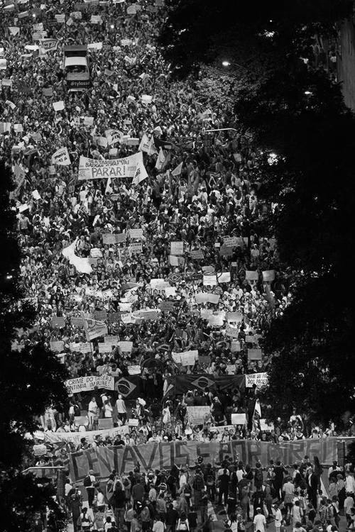 discolor3d:  Protests on Brazil against high taxes on public transport, world cup