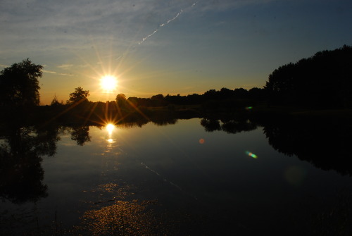 “Sunset Overdrive”Playing with exposure and lights again. #NeverStopExploring #LetGetOut