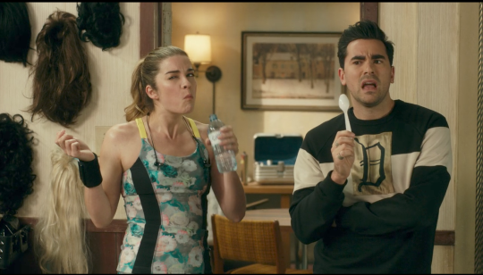 blackberryshawty:  saracanaries:   why are the kids from schitt’s creek so relatable   I feel this energy  