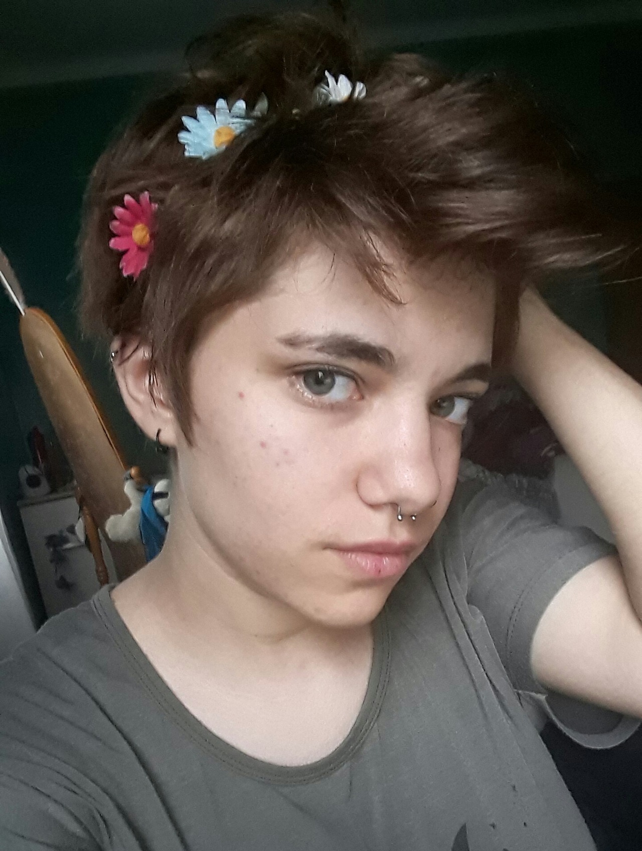 pygmeys:  some silly stuff to keep me from hating myself 🌻🌹