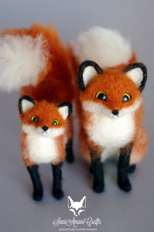 felix-the-snow-cheetah:audreysworldofdolls:ex0skeletal:Felted Animalsby SaniAmaniCraftsAvailable for