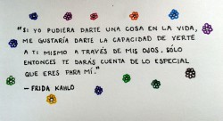 rcreep:  uxa4ever:  Frida Kahlo  Y de lo preciosa que eres. 