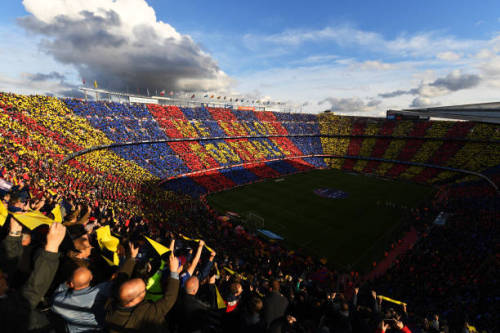 heartsoftruth: General view inside the stadium as Barcelona fans show their support prior to the La 