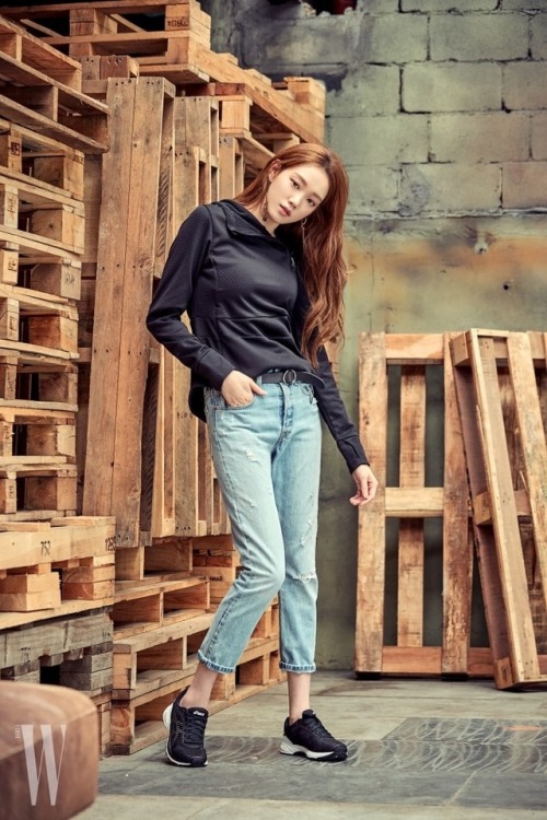 Lee Sung Kyung - W Magazine Pics