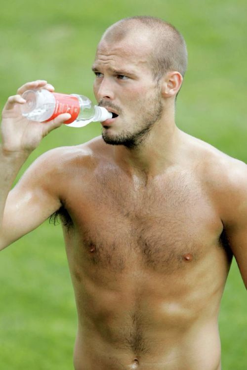 dudesniffer: Thirst