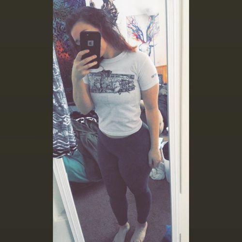 hotties-surfing-skateboarding:  redhead has cakey 😍😍 🔥RedheadHottie🔥 🔥CertifiedHottie🔥 🔥HottieCertified🔥