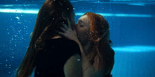 underwater slo-mo kisses :)