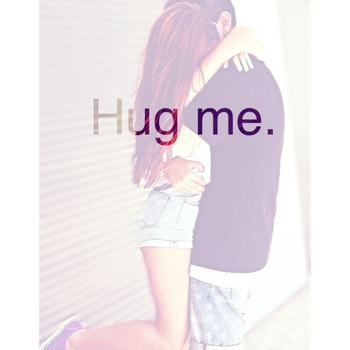 locura-personalizada21:  Hug me. 〰 en We Heart It - http://weheartit.com/entry/85534556 