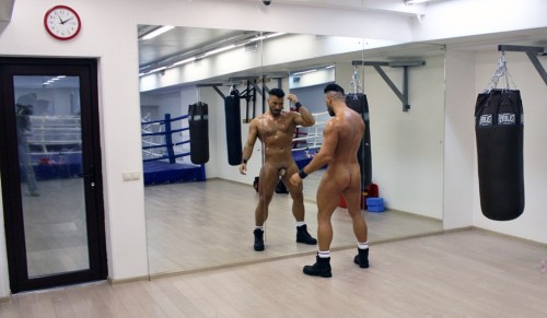 malestrippersunlimited:  [via Male Strippers Unlimited.com]
