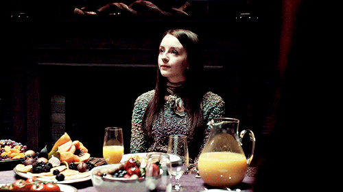 starlingshrike:  HANNIBAL & THEATER -- INTERMISSION   ↳  THE INGENUE   // you can’t be her every