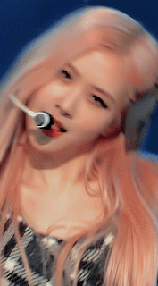 allfemaleidols:rosé x pink hair - for anon