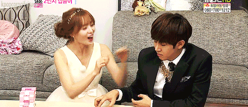 KPOPcorn GIFS