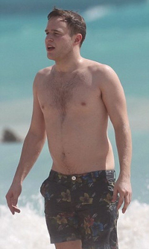 male-and-others-drugs:   Olly Murs shirtless