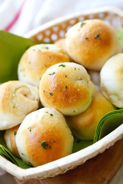 foodffs:  Garlic Herb Cheese Bombs Really nice recipes. Every hour.