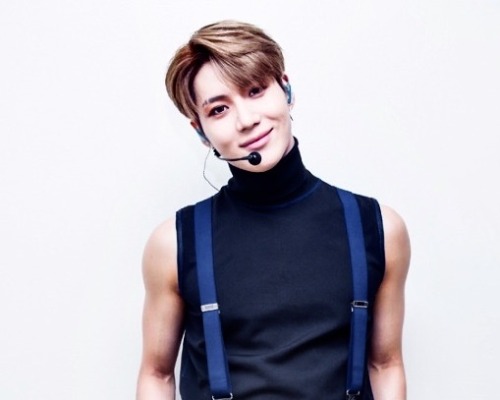 Day 346/548 of Taemin’s enlistment (210531 - 221130)MOVE @ SBS Inkigayo 171029