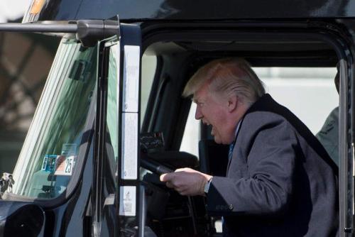 rayonthego:The President driving America off a cliff.I’m back on Tumblr, and Donald Trump is now Pre