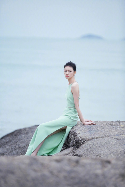 Qiu Tian in Miu Miu