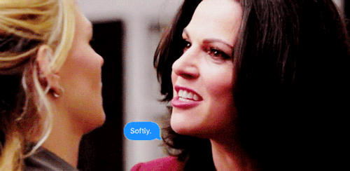 superfluousstuckupitude: Swan Queen + Text Messages (73/?) AKA Regina aggressively confessing her fe