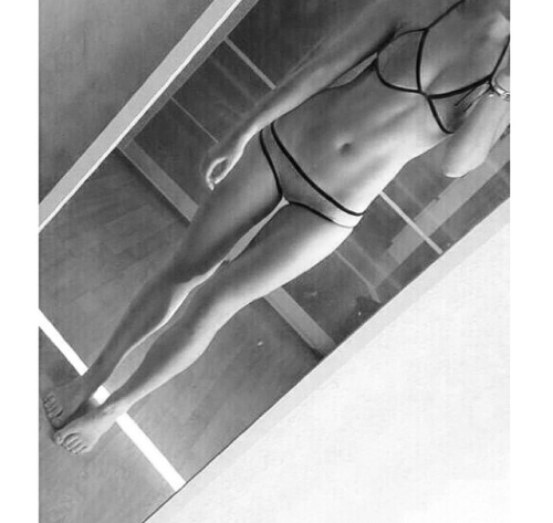boneyard-queen: For the beach body