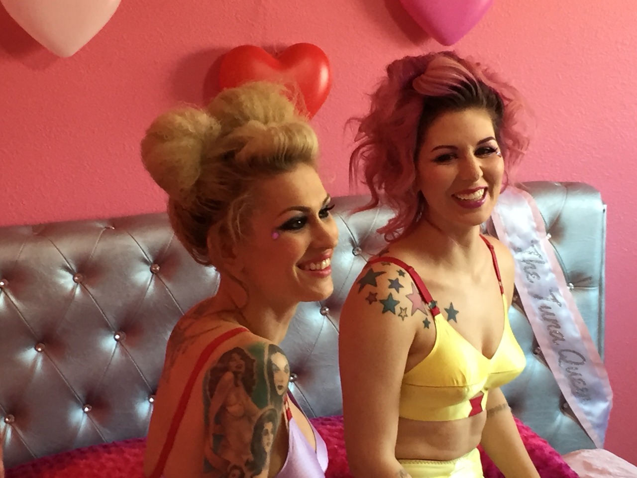 annaleebelle:  Awesome shoot with LouLou D'Vil and @radiant-inc yesterday!   Makeup: