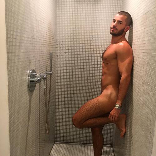 Men's Bathrooms