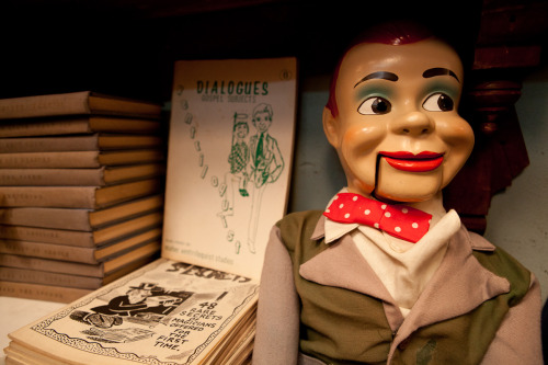 obscura antiques and oddities