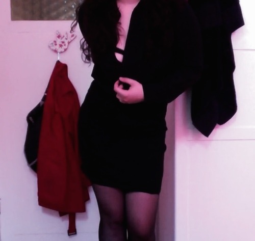 secrettouches:  Sometimes leaving them wondering what hides underneath is just as sexy…