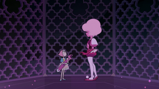 Pearl looking up at Pink Diamond