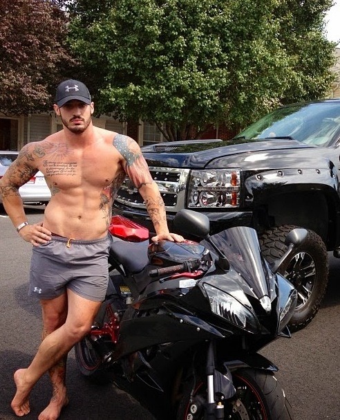 tapthatguy-x-version:  GUYS   THEIR RIDES.  …and their bulge.