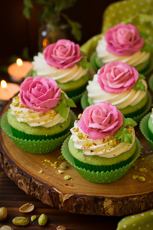 foodffs:Pistachio CupcakesReally nice recipes. Every hour.Show me what you cooked!