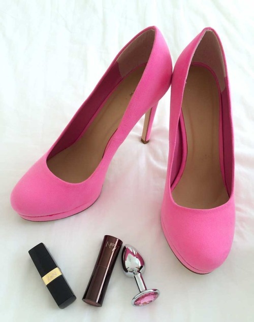 herhappysissywife: Sissy Accessories The princess plug is a sissy favorite. Pink heels are  rig