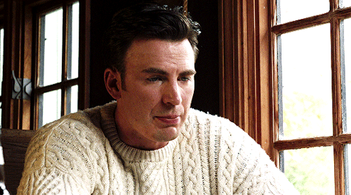 chrisevansupdates:Chris Evans as Ransom Thrombey in Knives Out