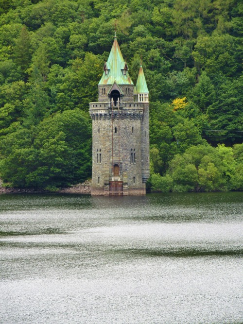 dandalf-thegay:  My future home