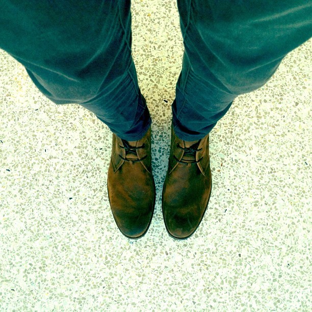 aerolleonard:  _”travel shoes” #newyorkstranger #mm #travel #vsco #vscocam #vscostyle