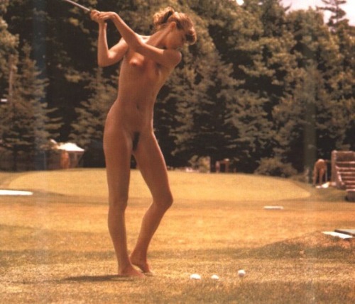 allsportsgirls:  athletic nude girls, sexy babes in sport, naked sportswomen, hot milfs at gym
