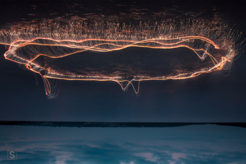 Light Painting Photography in Nature and Cities   Brazilian photographer Vitor Schietti, creates lig