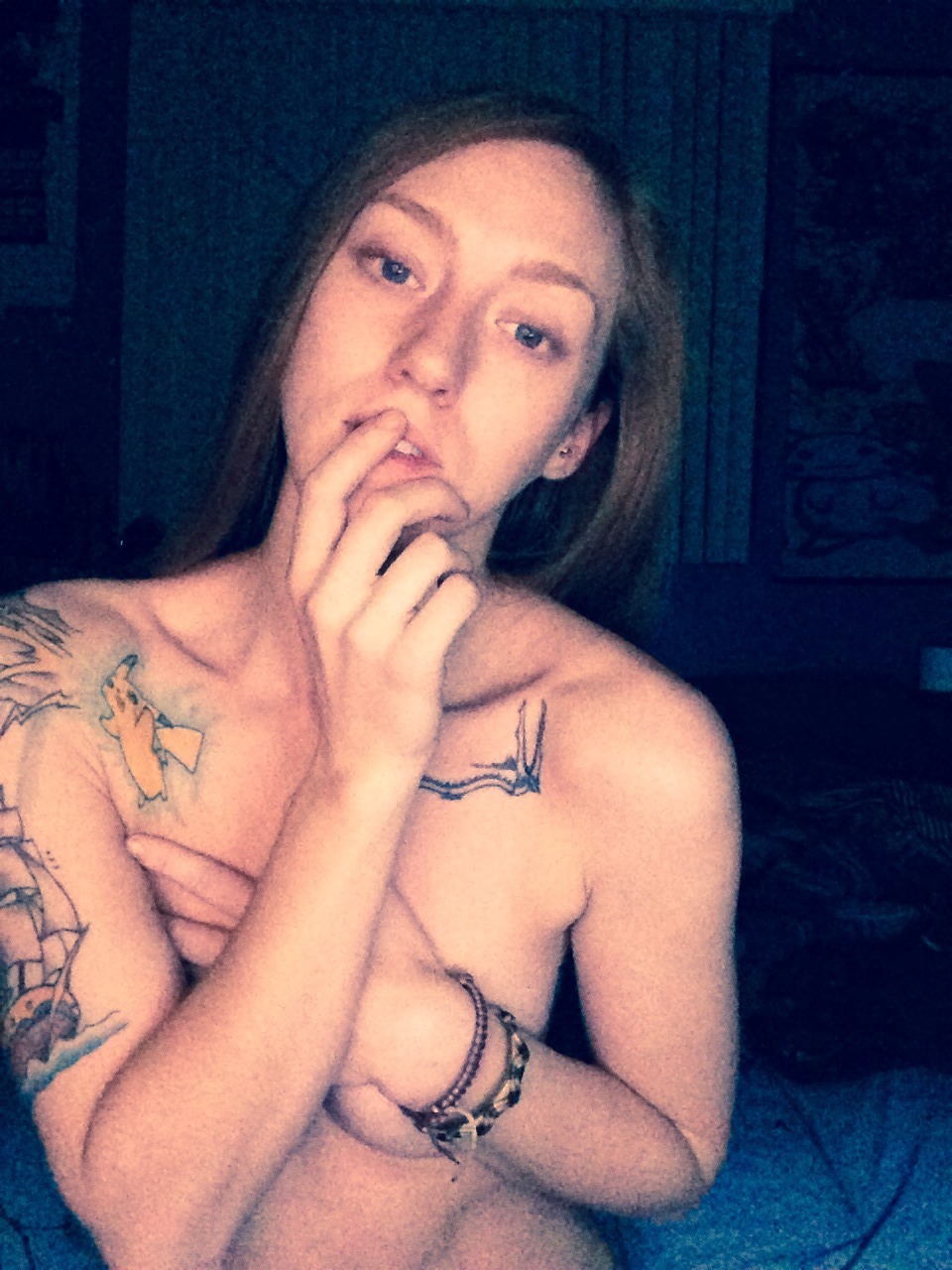 itsdangeroustogoalone-takeme:  Actually got a lot done today for being snowed in.
