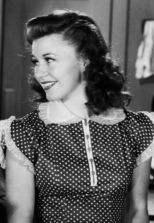 barbarastanwyck:Ginger Rogers in Primrose Path, 1940