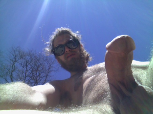 batesmell:  420bate:YOU LIKE WHAT YOU SEE BRO? up view