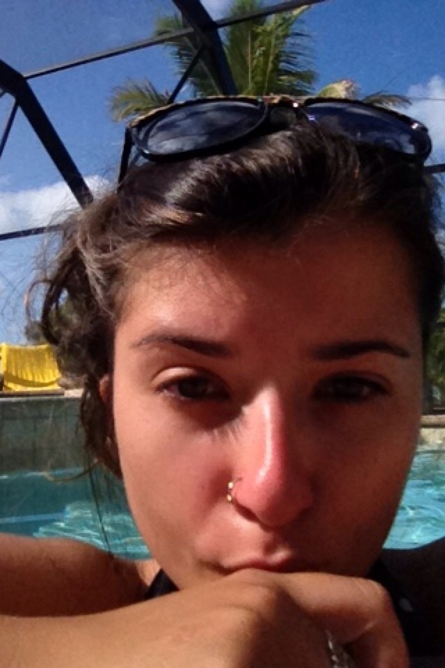 qwertycarly:  Morning Swim!  Amazing that you are so comfortable with this sexy pits