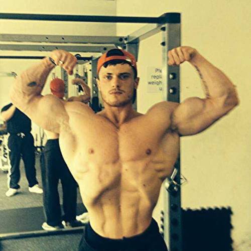 beautifulyoungmuscle:  UK muscleboy Owen Powell, looking both murdery and sexy 