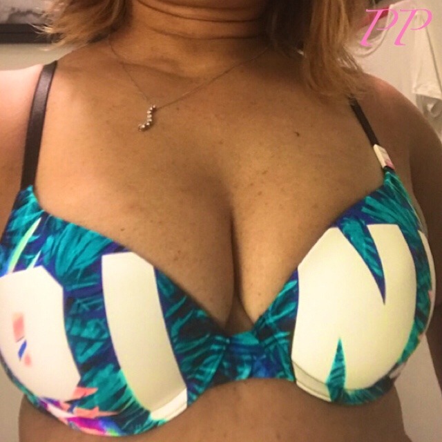 pinayprincessbeauty:  Trying on bras is so stressful.  I am a B.  The lady measuring