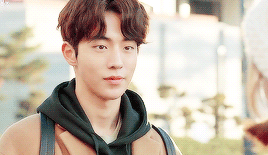defbeoms:get yourself someone who looks at u the same way joon hyung looks at bok joo
