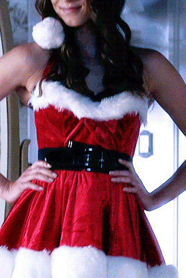 - I Saw Ali Kissing Santa Claus. - Was It A Guy Or Girl? 