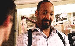 rarechujelly:  coruscant-sky: Barry, I know… I know I’m not your father.  This episode was really cool to watch with my dad. Visiting my great grandma earlier and seeing her as both her mind and body are starting to give out really stirred up sadder
